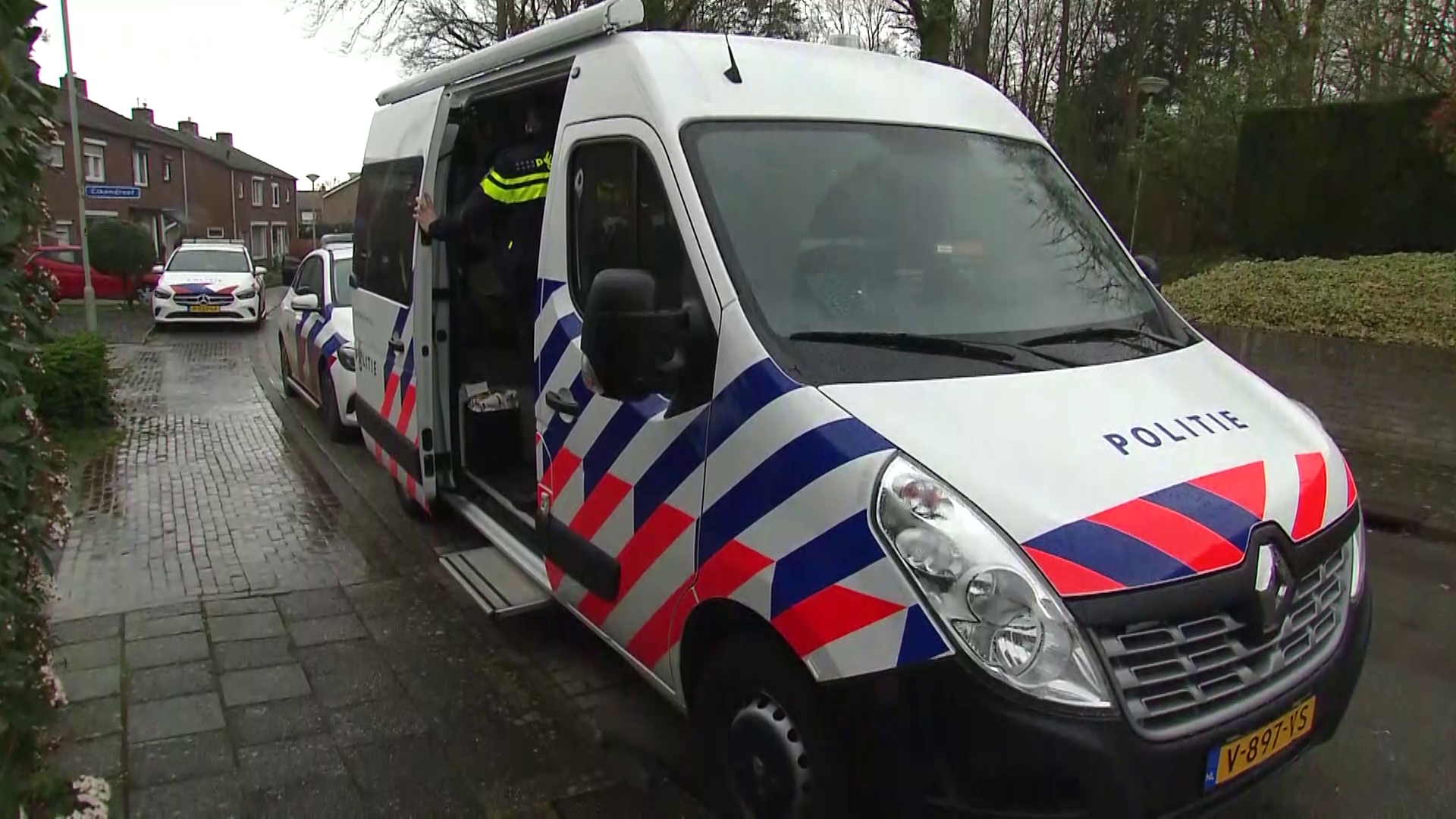 Dode in woning Haelen: politie houdt alle scenario's open