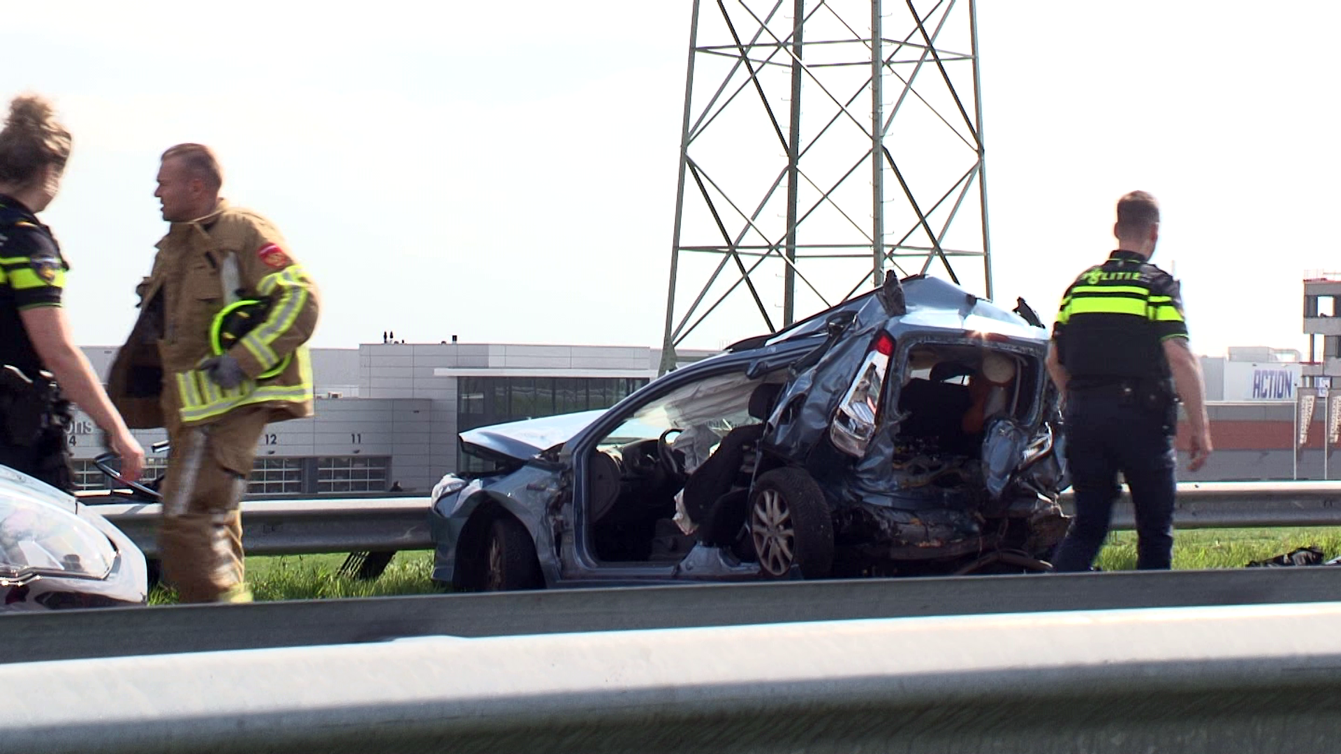 Ernstig ongeval op A73 knooppunt Het Vonderen