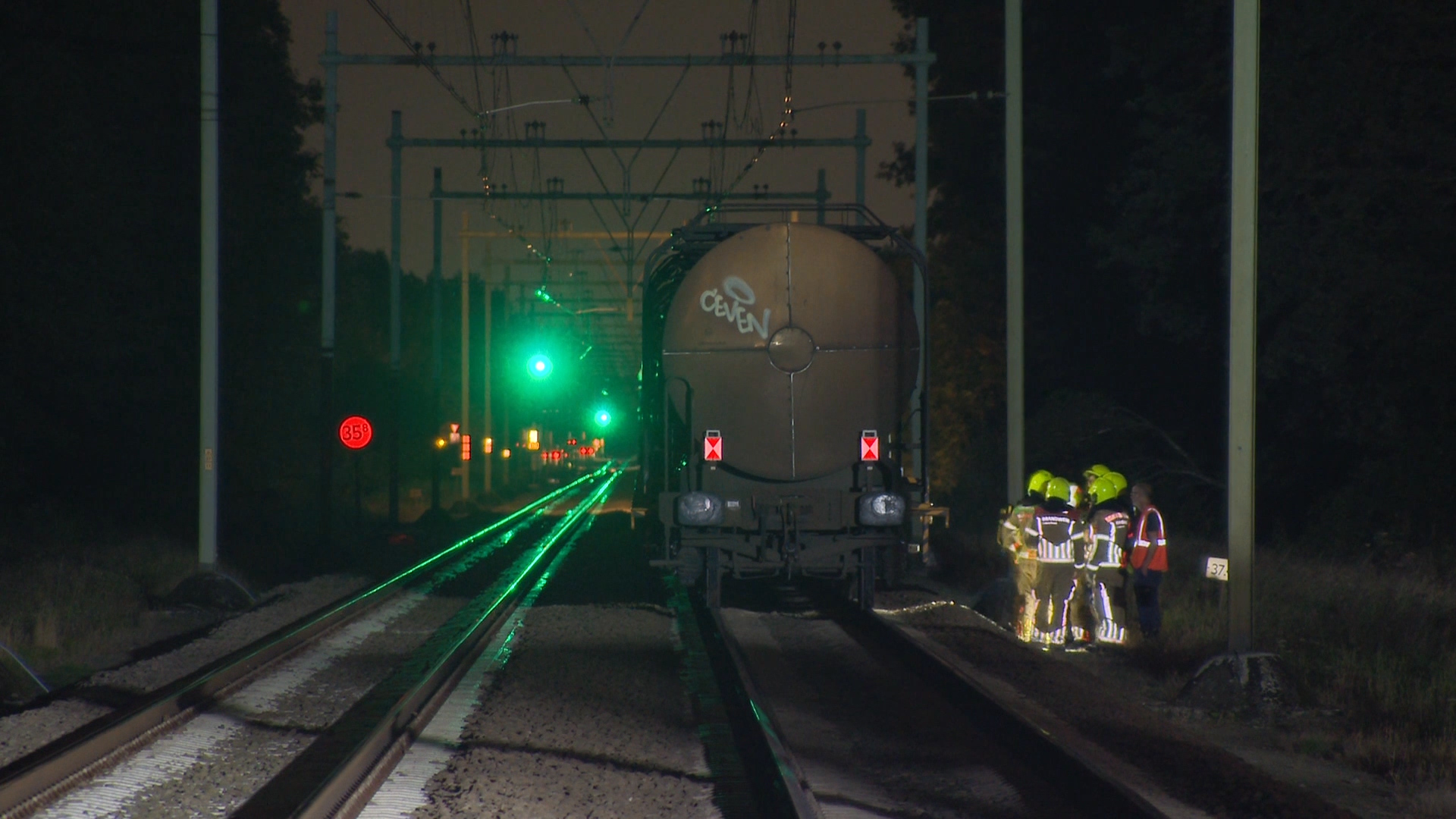 Brandweer controleert goederentrein na brandmelding