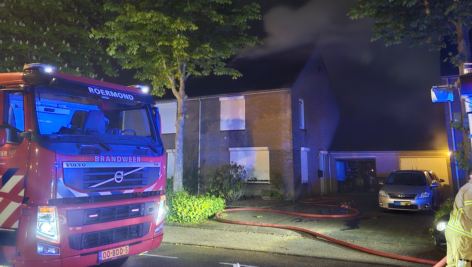 Zolderbrand in Roermond: flinke schade aan woning